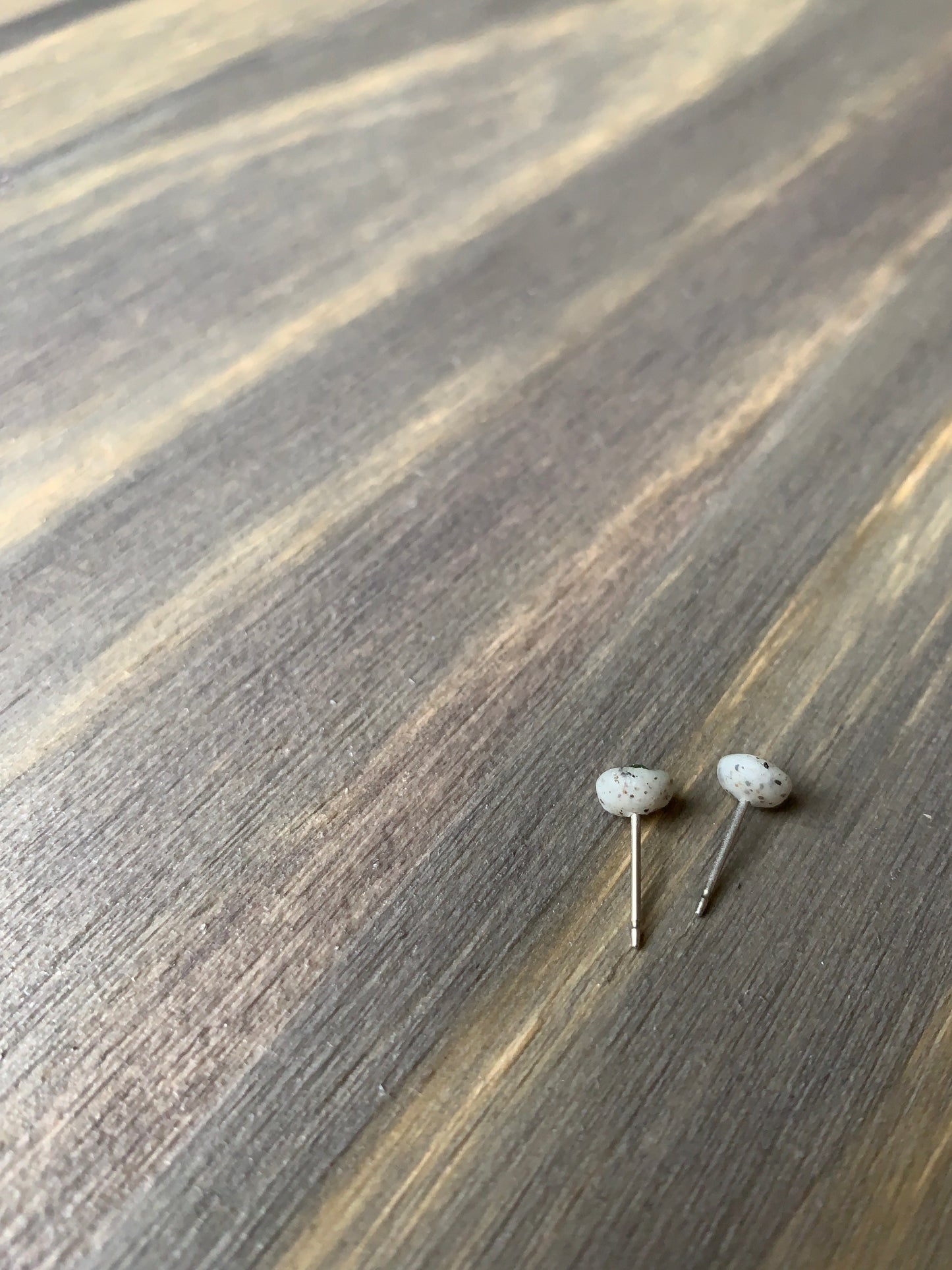 Crystal Studs | Amethyst